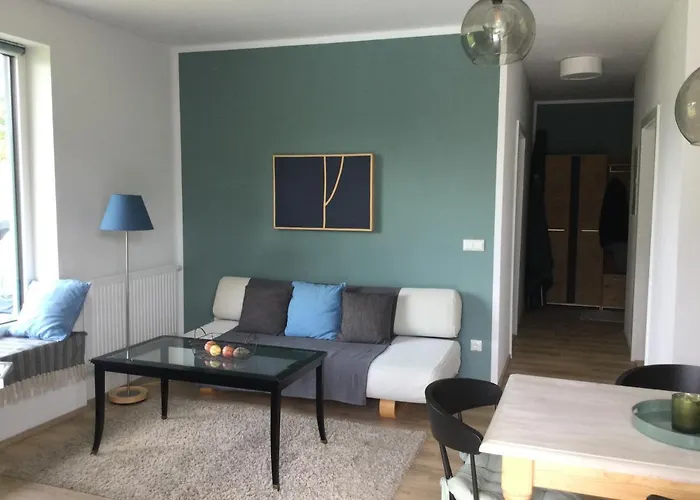 Steinergut Gartenwohnung 1 * Фордерстодер